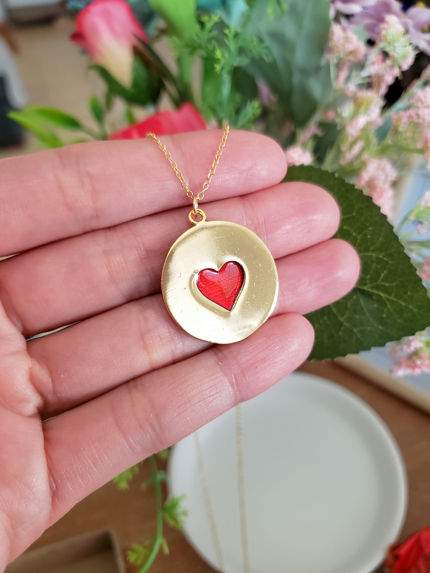Catch My Heart Necklace in Red